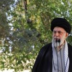 رهبر انقلاب: موضوع مسمومیت دانش‌آموزان یک جنایت بزرگ و غیر قابل اغماض است